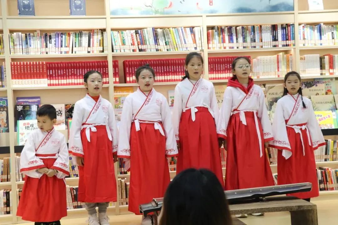 时事热点：书香满满 武汉新打卡地来了