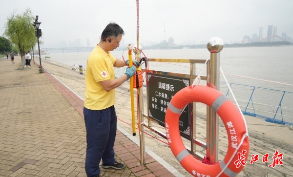 “时代楷模”长江救援志愿队十年践一诺，大江上的誓言依旧铿锵
