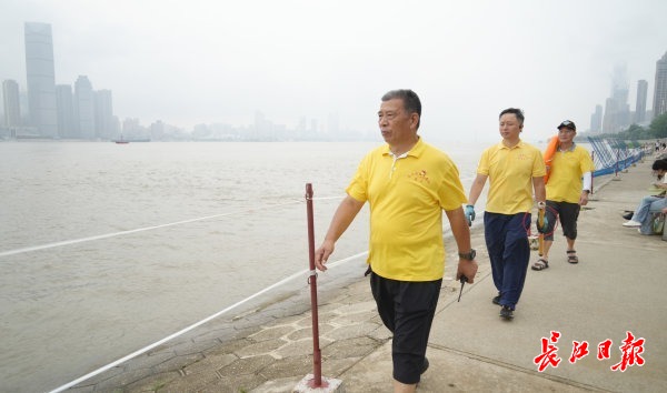 “时代楷模”长江救援志愿队十年践一诺，大江上的誓言依旧铿锵