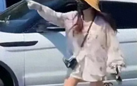 嚣张路虎女车主逆行还打人，知情人发声，“底裤”都快要被扒光了