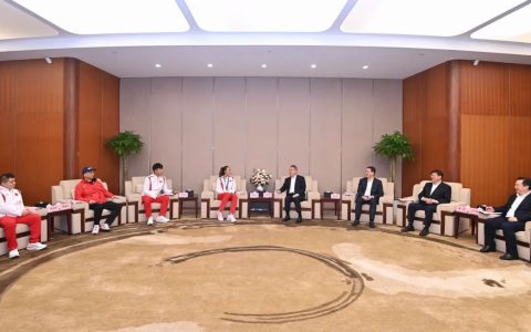 2024武汉网球公开赛开幕 郭元强盛阅春出席开幕式